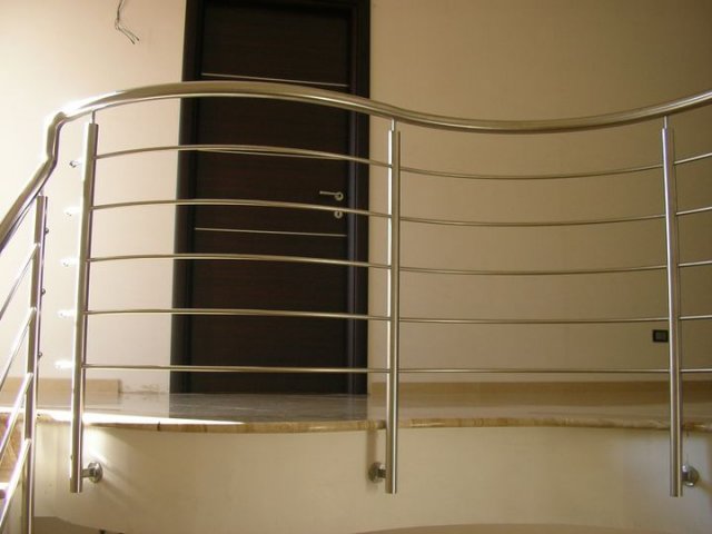 31_ringhiere scala 03