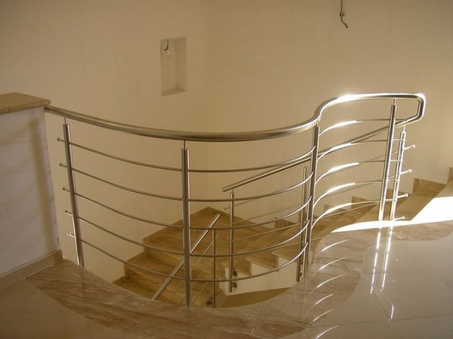 31_ringhiere scala 06